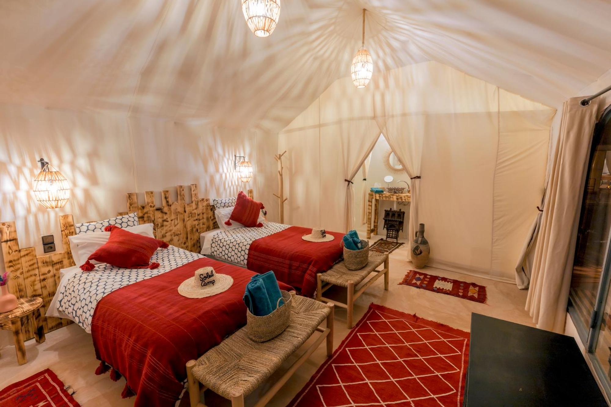 Soleil Camp & Camel Trekking Hotell Merzouga Exteriör bild